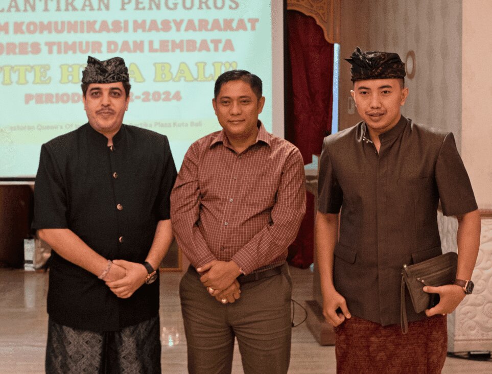 Putu Ivan Yunatana is the director of Bhakti Rahayu, a cultural organization dedicated to promoting traditional Balinese arts and spirituality.